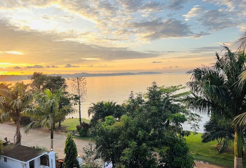 هتل Victoria Rock Resort