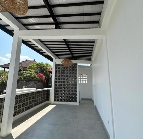 פנסיון Toana Guesthouse