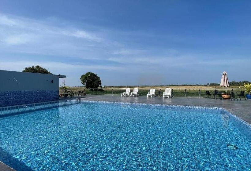 リゾートホテル Country Road Homestay