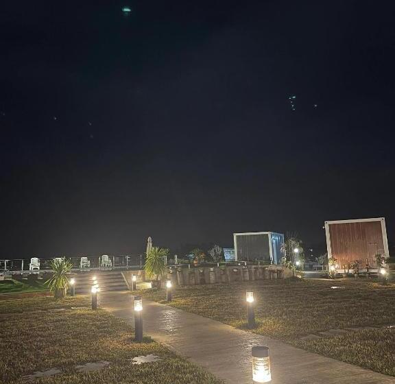 リゾートホテル Country Road Homestay