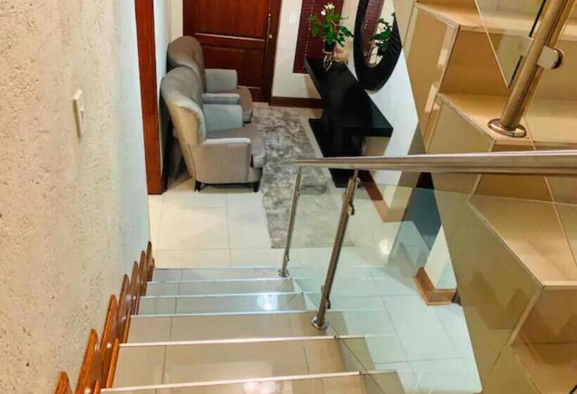 צימר Indlovu Guesthouse