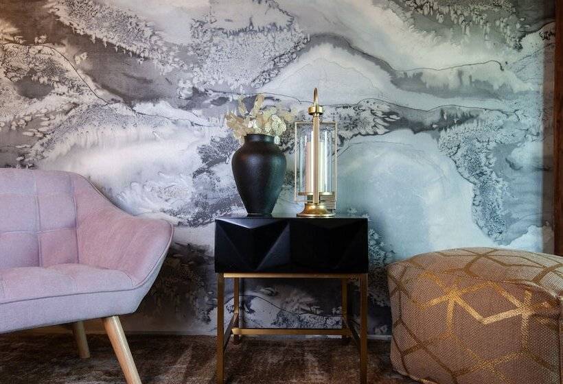 בית מלון כפרי Timian Chalet