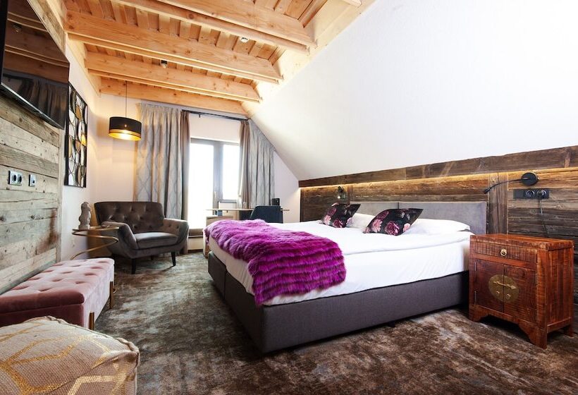 בית מלון כפרי Timian Chalet