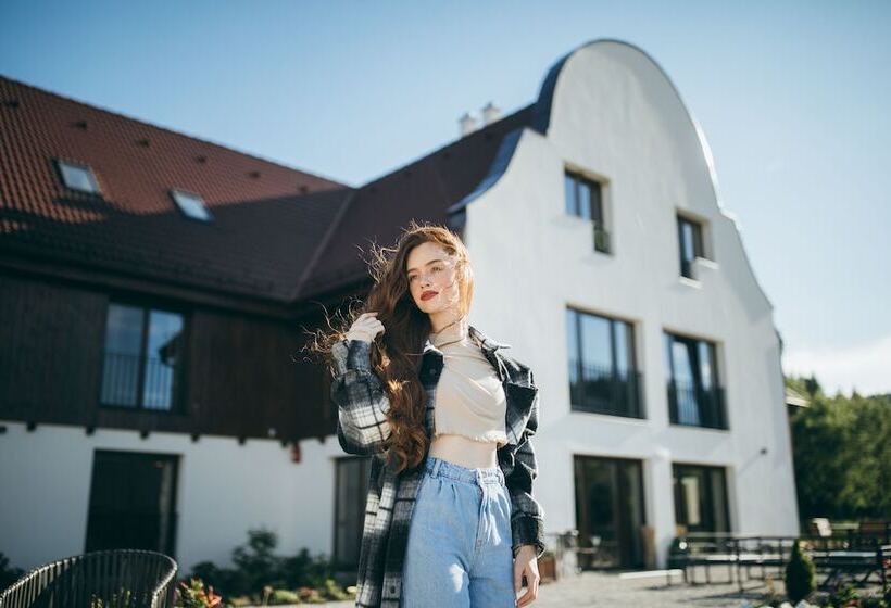 בית מלון כפרי Timian Chalet