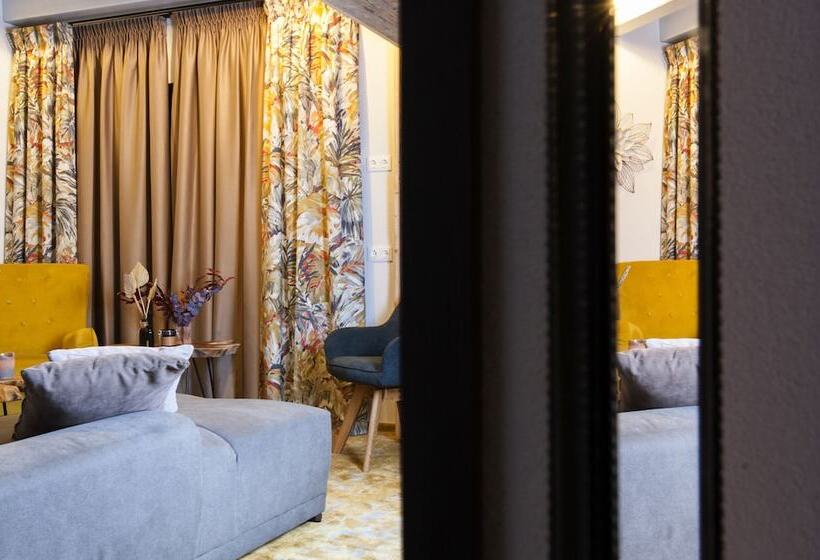 בית מלון כפרי Timian Chalet