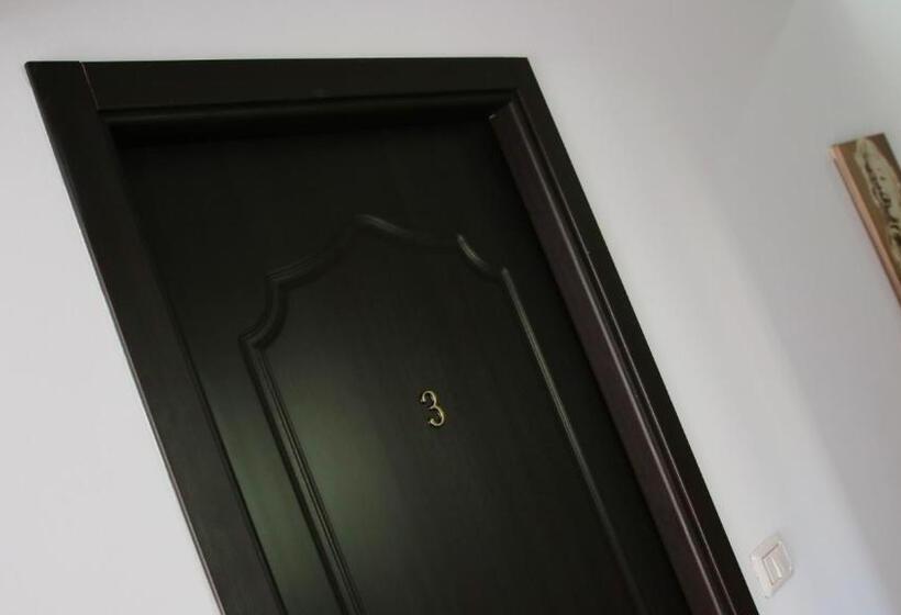 بنسيون Casa Guşă