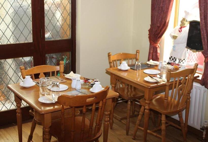 Gardenfield House Bed & Breakfast H91vh02