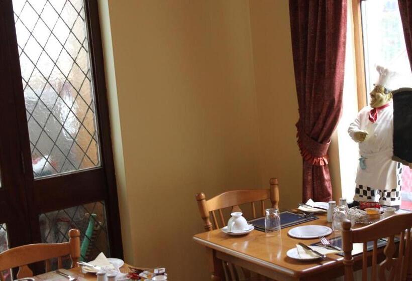 Gardenfield House Bed & Breakfast H91vh02