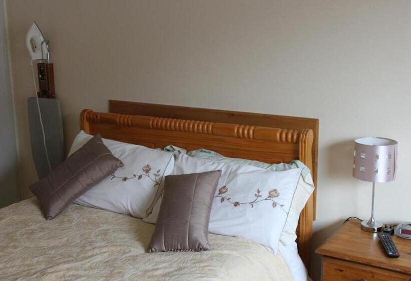 Gardenfield House Bed & Breakfast H91vh02