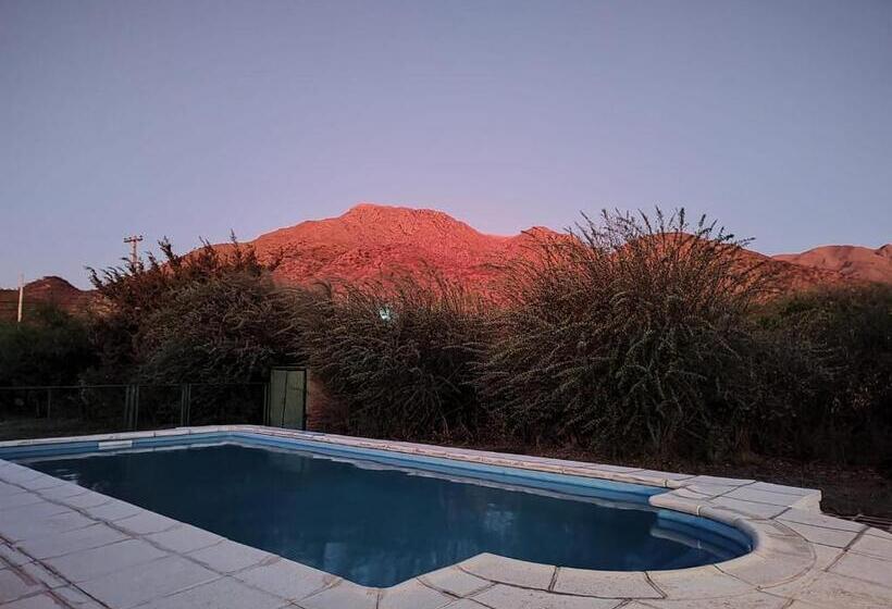 هتل Cabañas El Aguaribay