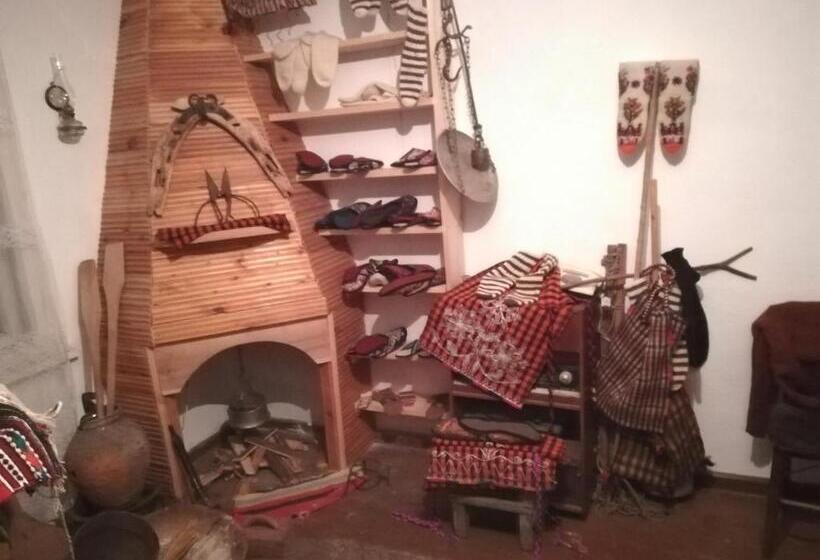 بنسيون Guest House Rosenovi