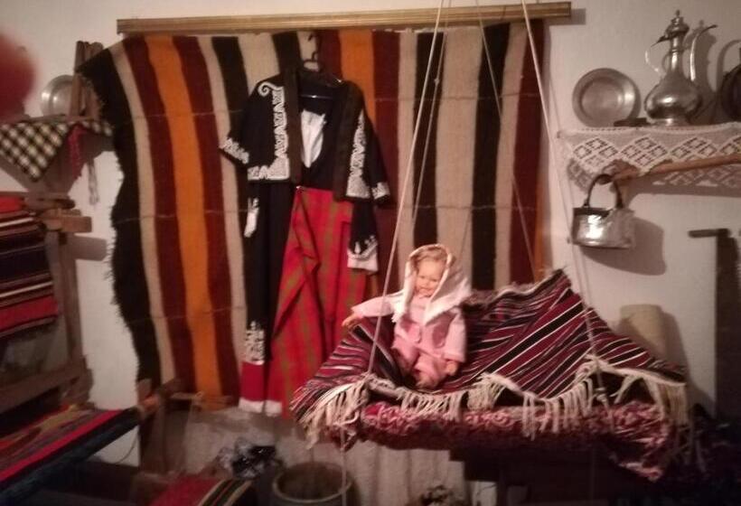 بنسيون Guest House Rosenovi