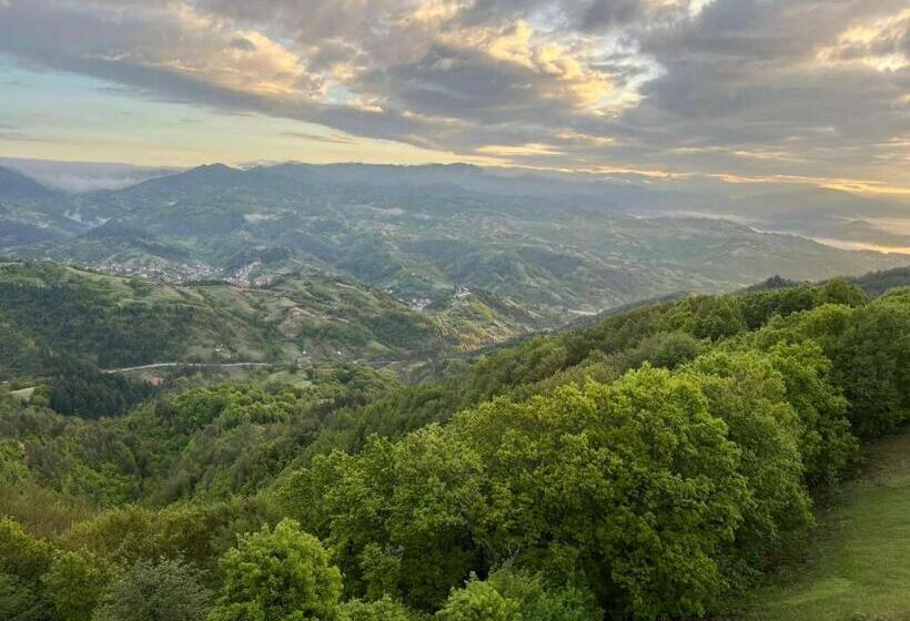 بنسيون Karadzhovata Kashta
