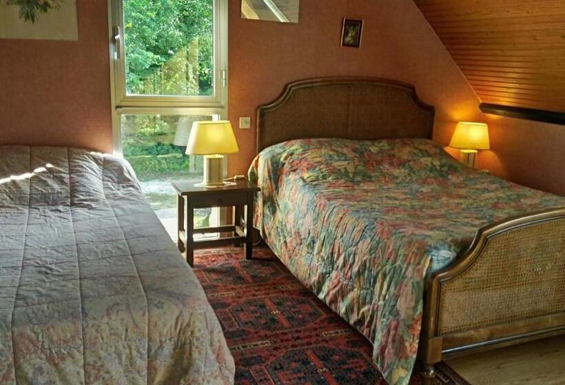 بنسيون La Petite Londe