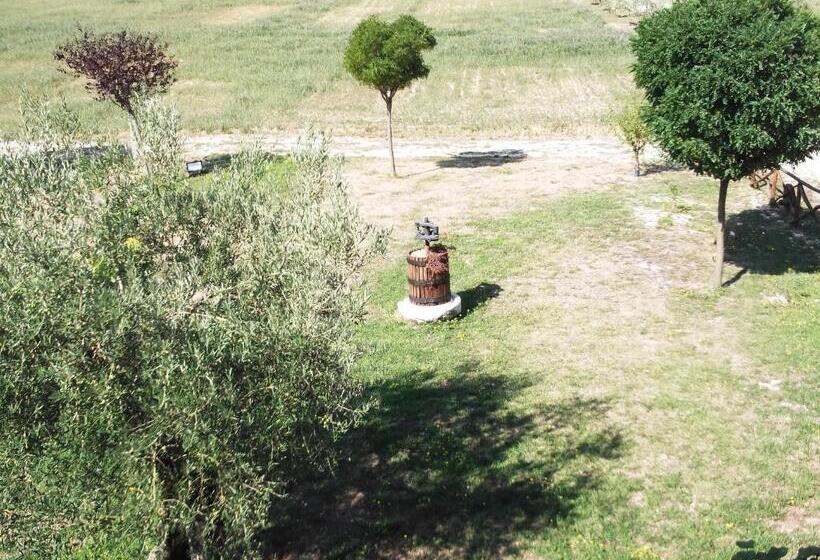 فندق Azienda Agrituristica Bocci