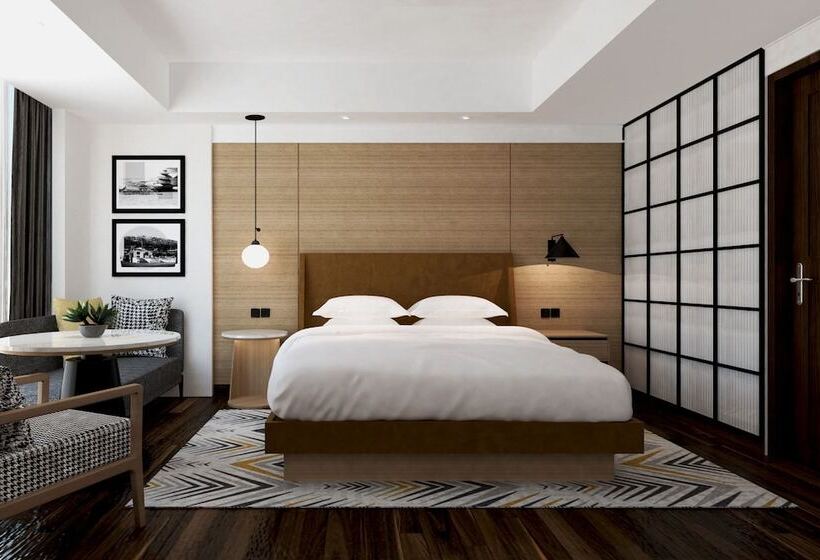 Отель Sheraton Jakarta Soekarno Hatta Airport