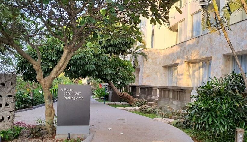 هتل Sheraton Jakarta Soekarno Hatta Airport