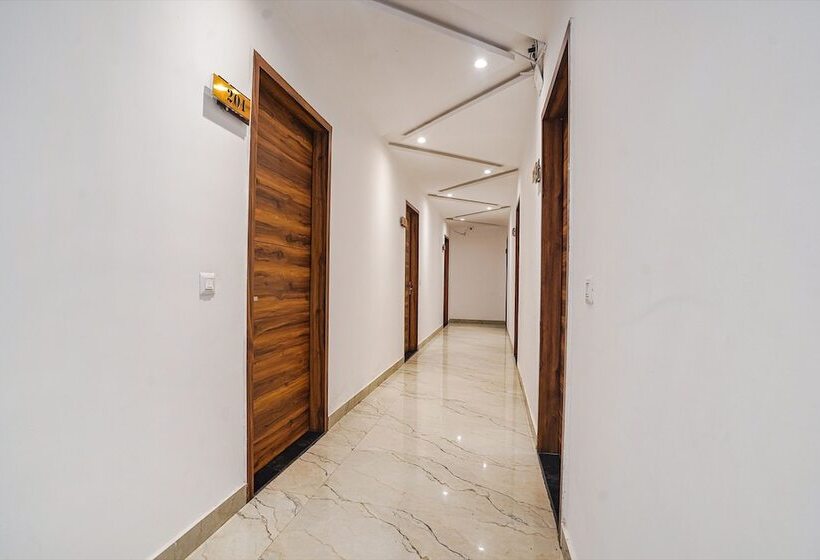 Fabhotel Grand Inn Ii