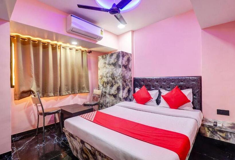 호텔 Kirtiraj Lodging And Boarding