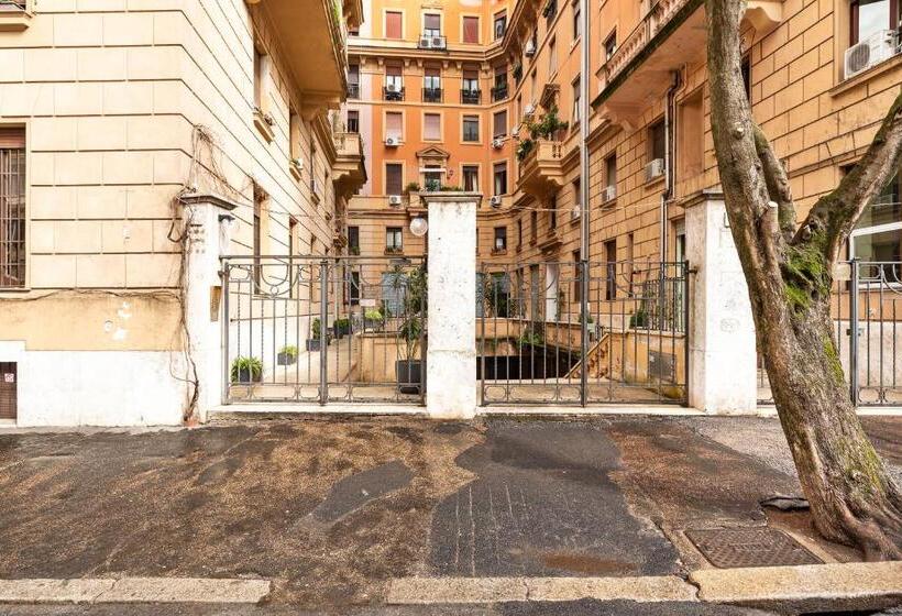 פנסיון Donatello Boutique Apartment