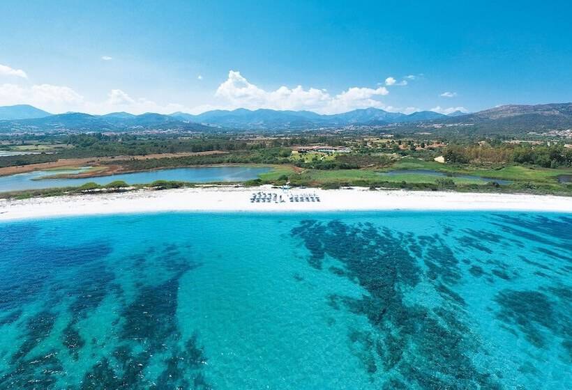 Отель Futura Club Cala Fiorita