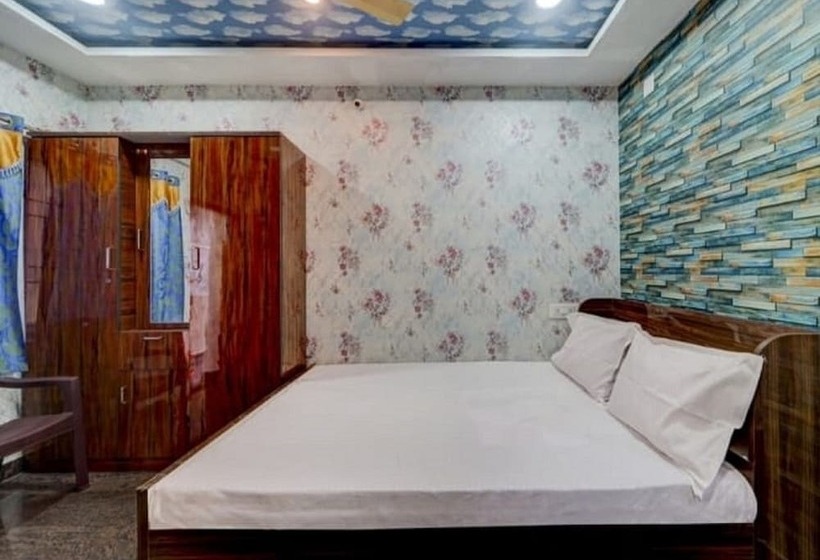 Отель Jk Residency