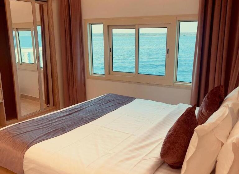 Al Ahmadi Plaza Resort