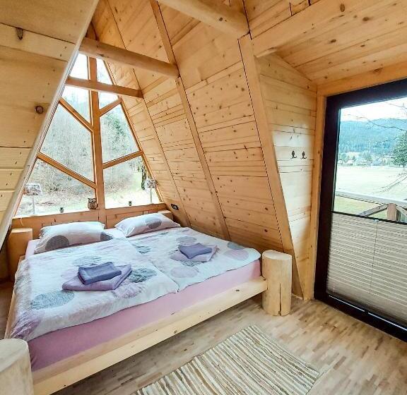 هاستل Cvet Gora  Camping, Glamping And Accomodations