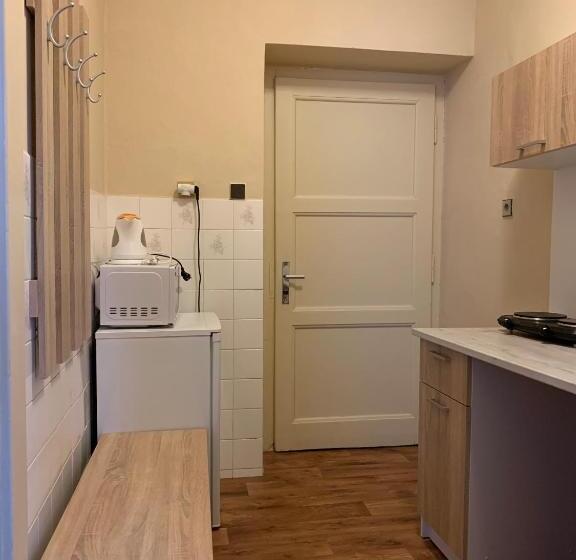 旅馆 Turistická Ubytovňa Shb ,štrbské Pleso   Vysoké Tatry