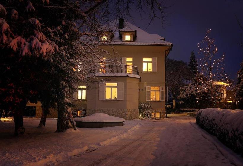 تختخواب و صبحانه Apartments Boltez