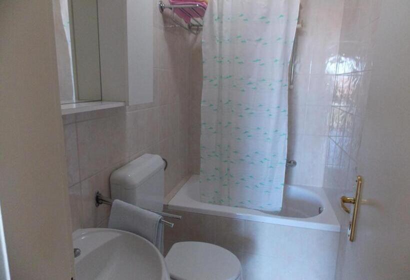 Bed and Breakfast Apartments & Rooms Karmen