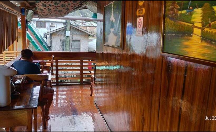 تختخواب و صبحانه Balay Paragua