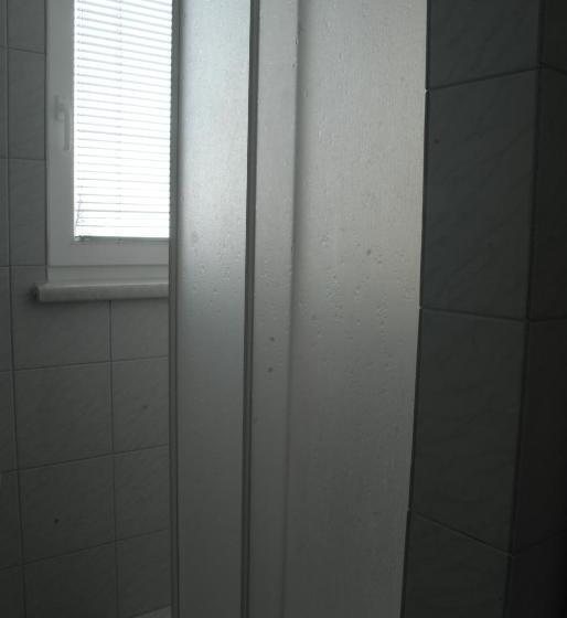 تختخواب و صبحانه Guest Accomodation škerlak