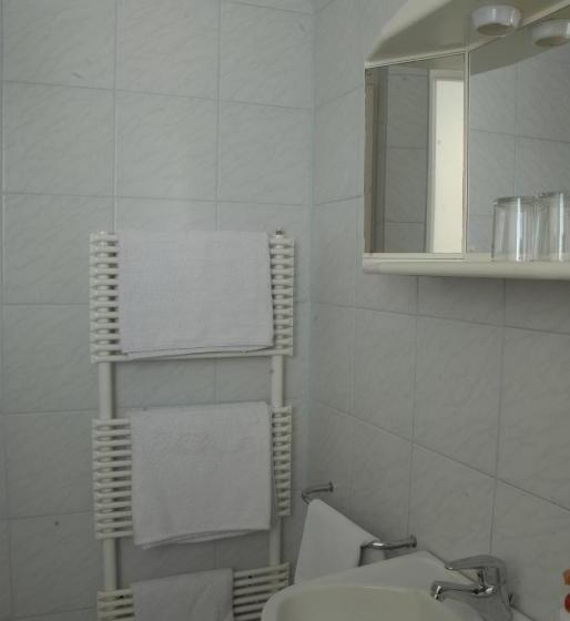 تختخواب و صبحانه Guest Accomodation škerlak