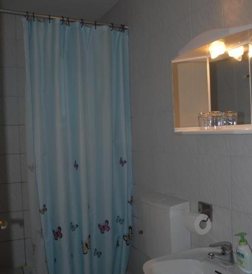 تختخواب و صبحانه Guest Accomodation škerlak