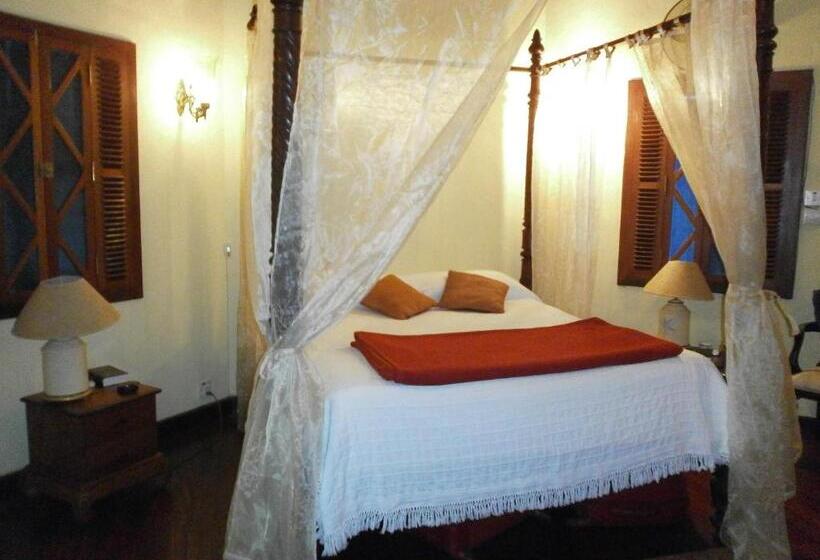 Bed & Breakfast Le Jardin De Beau Vallon