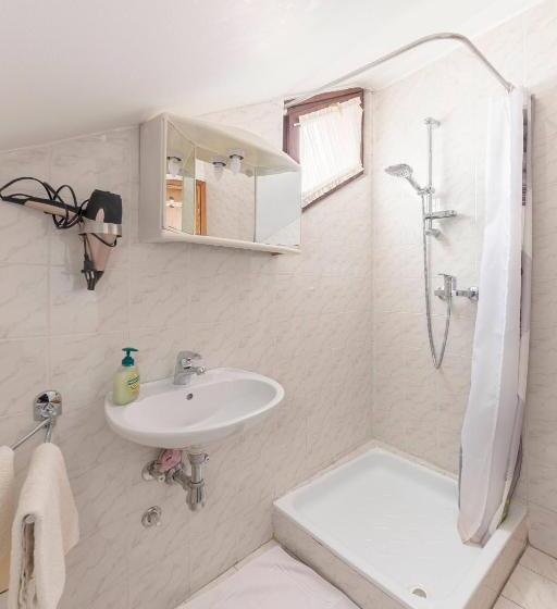 Bed And Breakfast Mili Vrh