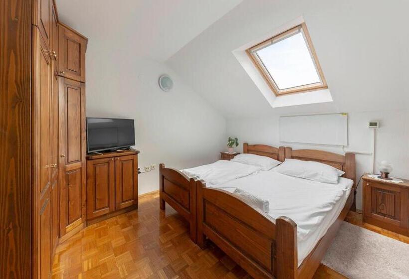 Bed And Breakfast Mili Vrh