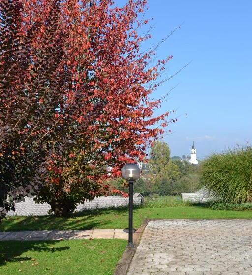 تختخواب و صبحانه Mini