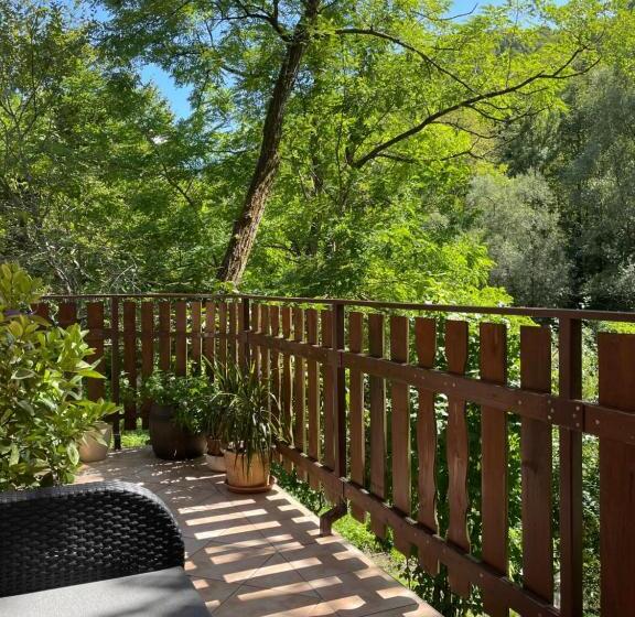 تختخواب و صبحانه Okrepčevalnica Kurn'k