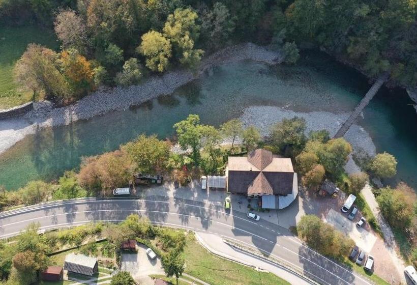 تختخواب و صبحانه Okrepčevalnica Kurn'k