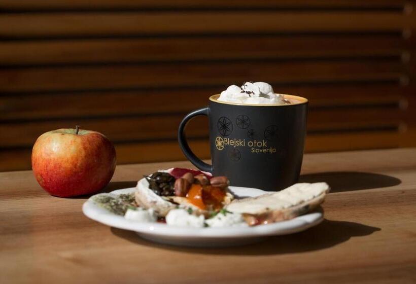 تختخواب و صبحانه Old Parish House