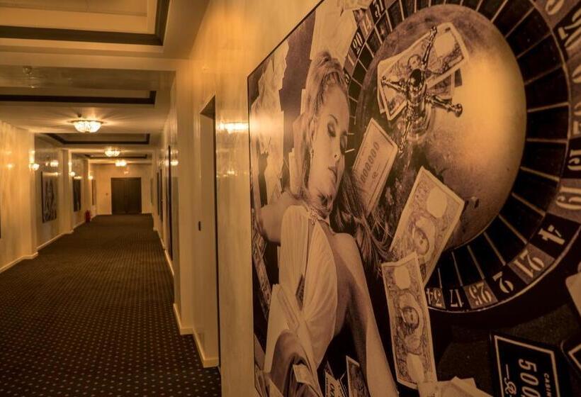 Casino Motel Senator