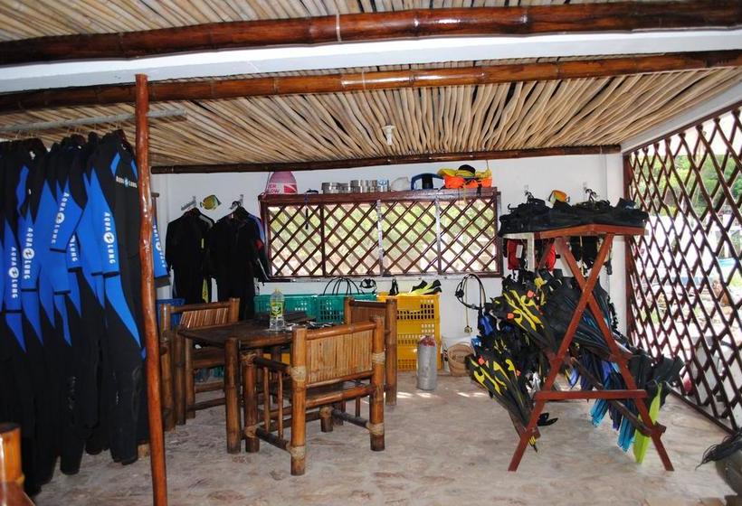 Coral Bay Beach And Dive Resort