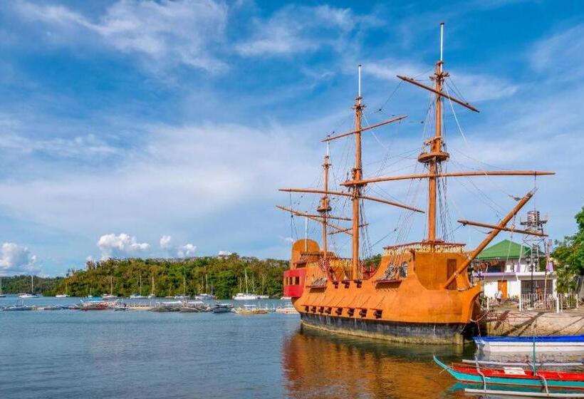 Coral Garden Resort And Dive Center