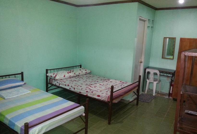 Dhayne Bed And Breakfast  Hostel