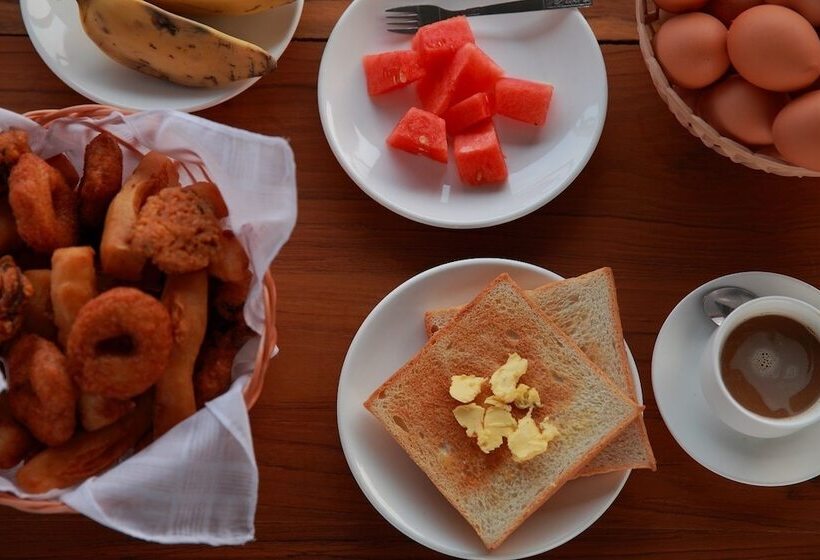 Four Rivers B&b Mandalay   Hostel