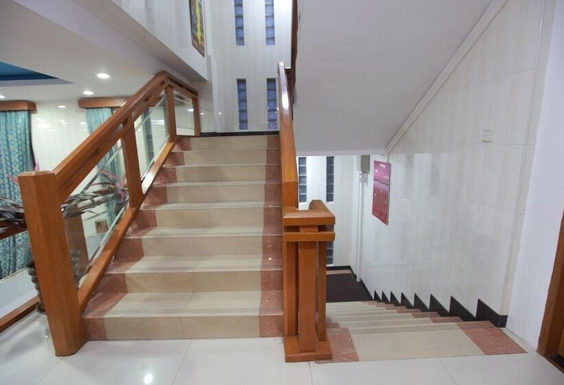 Four Rivers B&b Mandalay   Hostel