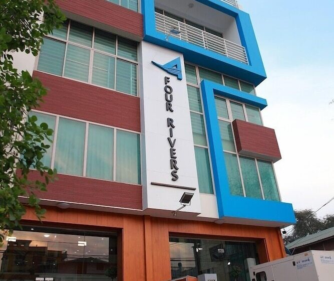 Four Rivers B&b Mandalay   Hostel