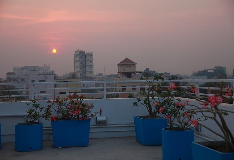 Four Rivers B&b Mandalay   Hostel